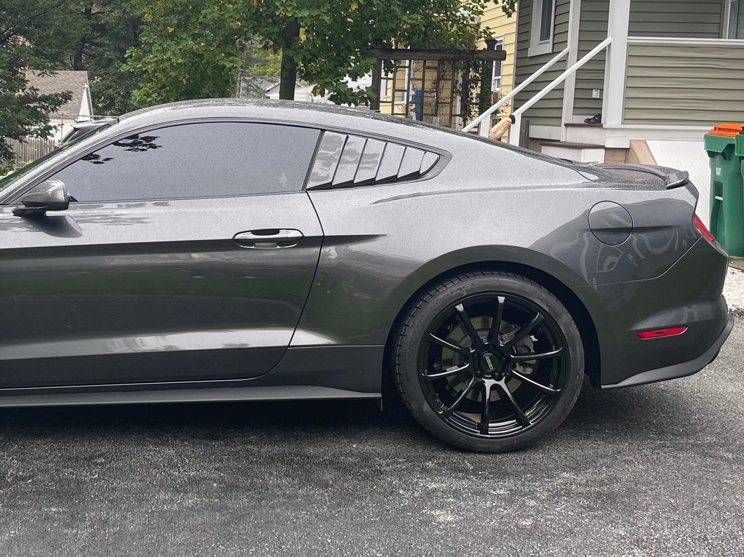 MMD Axim Gloss Black Wheel; Rear Only; 20x10; 45mm Offset (15-23 Mustang GT, EcoBoost, V6)