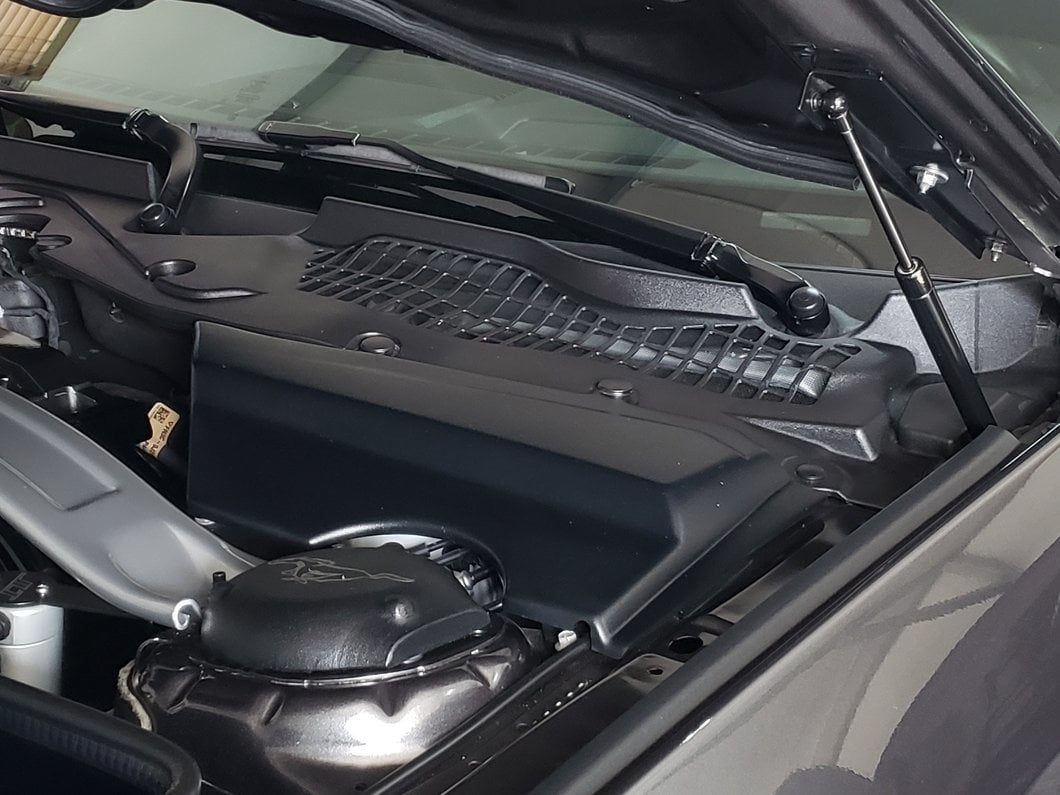 MMD Bolt On Hood Strut Kit; Black (15-23 Mustang GT, EcoBoost, V6)