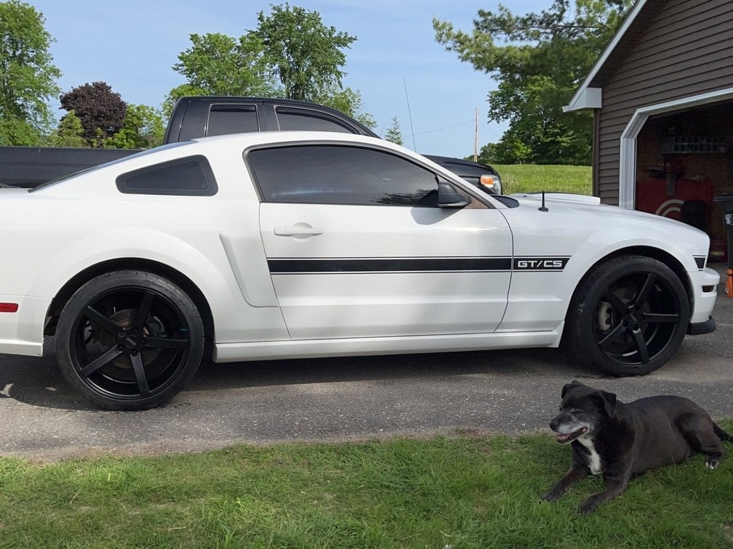 Staggered MMD 551C Matte Black 4-Wheel Kit; 20x8.5/20x10; 35mm Offset (05-09 Mustang)