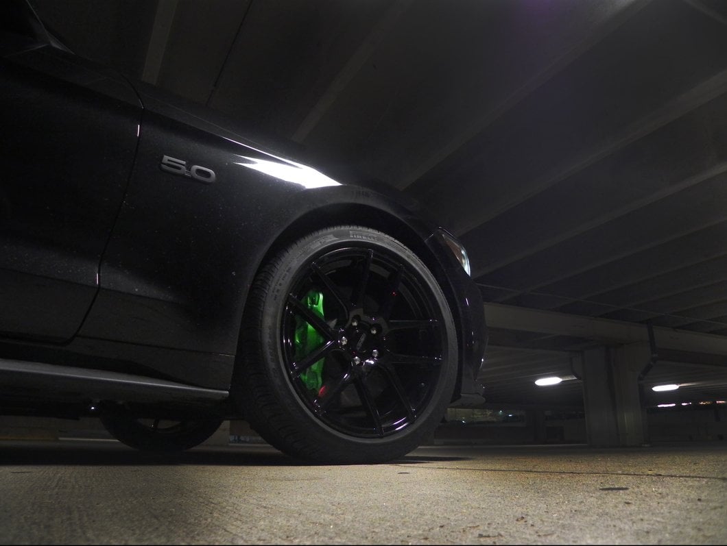 MMD Zeven Gloss Black Wheel; 19x8.5; 35mm Offset (15-23 Mustang GT, EcoBoost, V6)