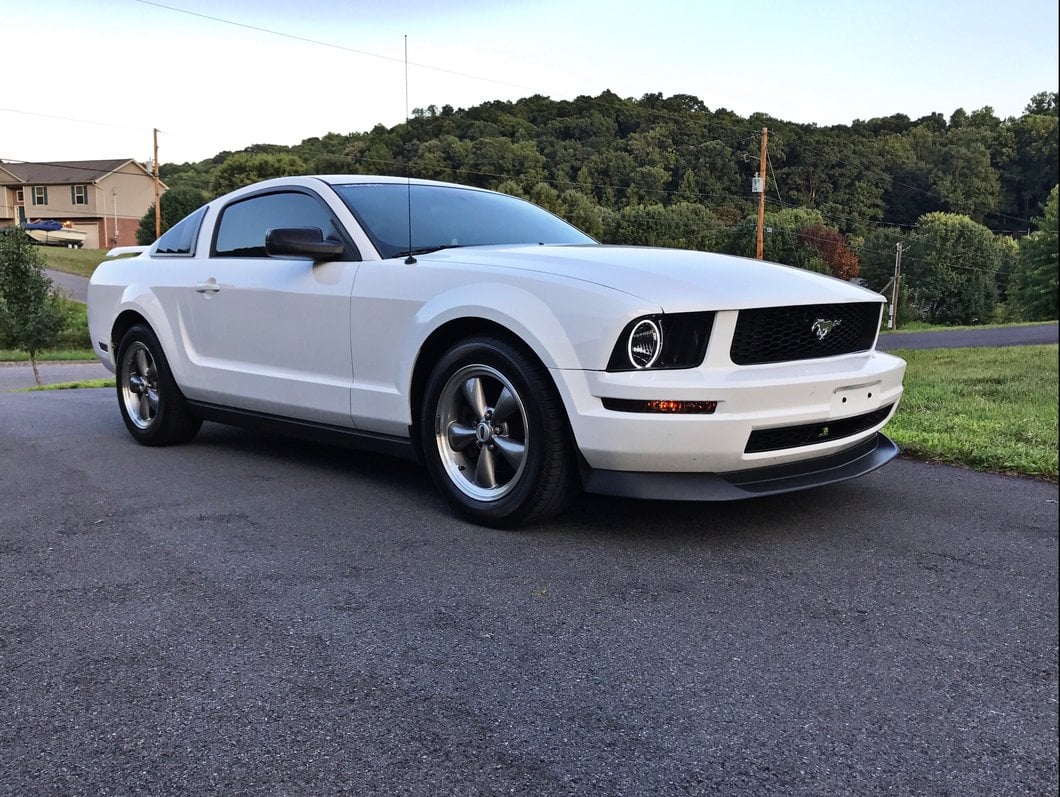 MMD Chin Spoiler (05-09 Mustang V6)