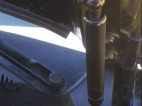 MMD Bolt On Hood Strut Kit; Black (05-09 Mustang)