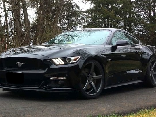 Staggered MMD 551C Charcoal 4-Wheel Kit; 20x8.5/20x10; 35mm Offset (15-23 Mustang GT, EcoBoost, V6)