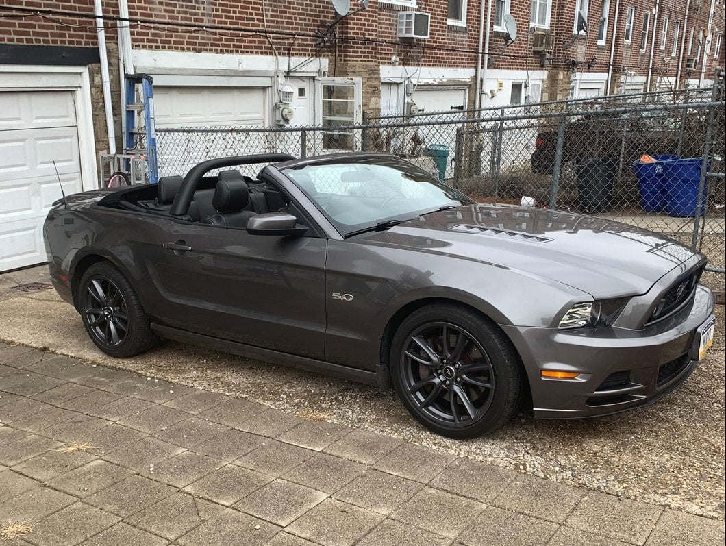 MMD Styling Bar; Charcoal (10-14 Mustang Convertible)