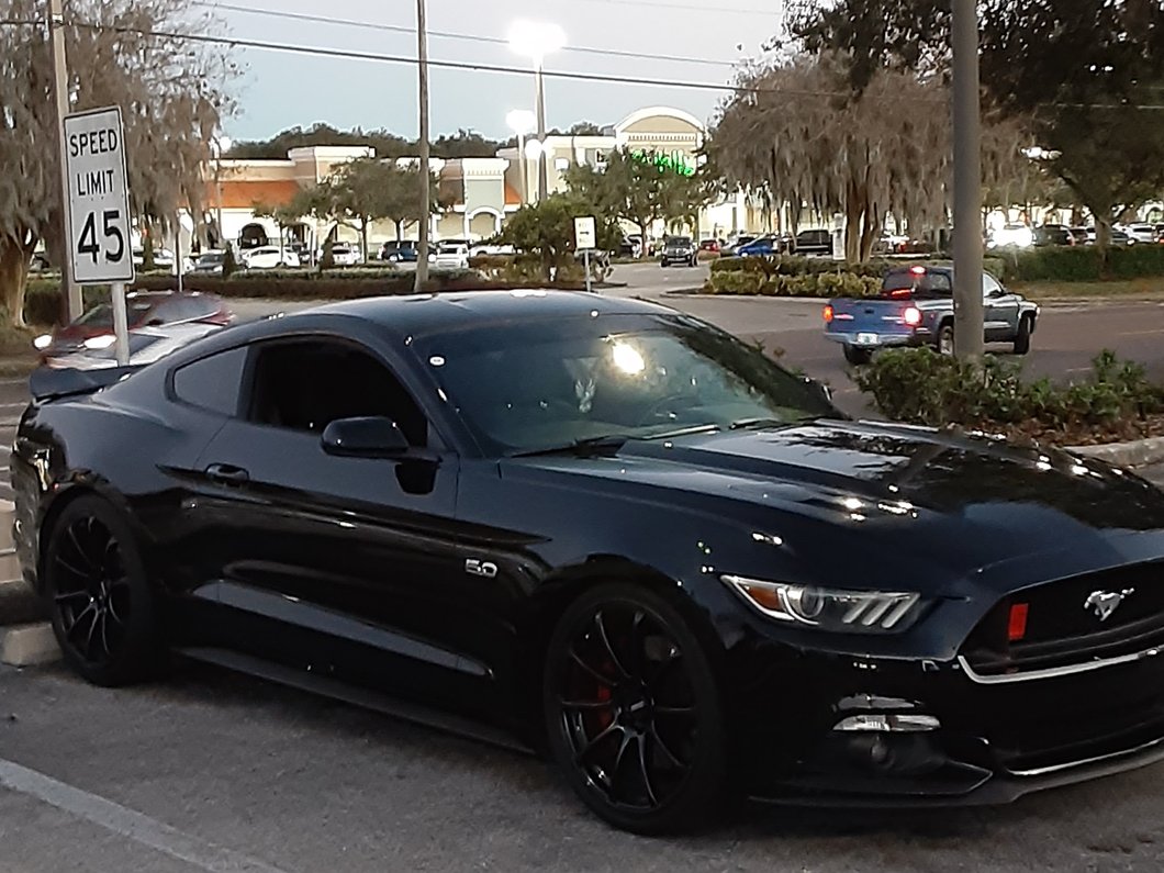 MMD Axim Gloss Black Wheel; Rear Only; 20x10; 45mm Offset (15-23 Mustang GT, EcoBoost, V6)