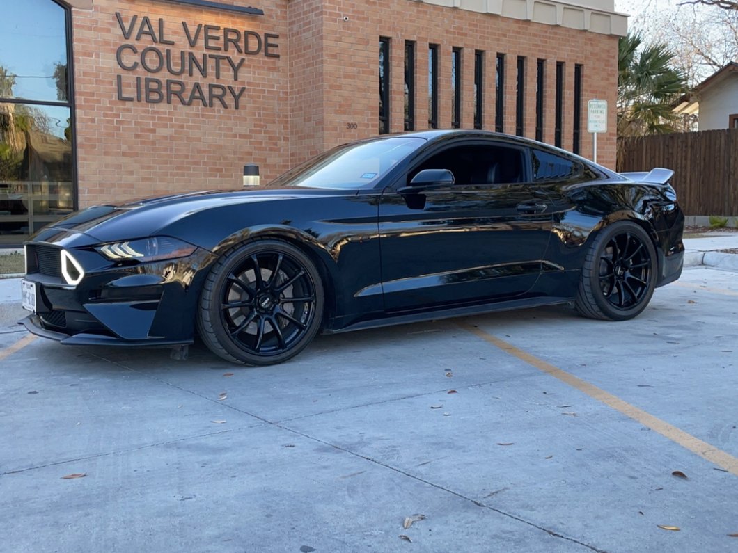 MMD Axim Gloss Black Wheel; Rear Only; 20x10; 45mm Offset (15-23 Mustang GT, EcoBoost, V6)