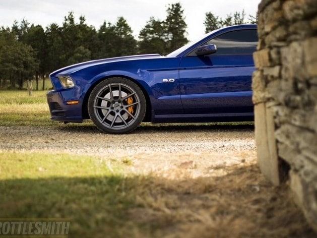 MMD Zeven Charcoal Wheel; 20x8.5; 35mm Offset (10-14 Mustang)