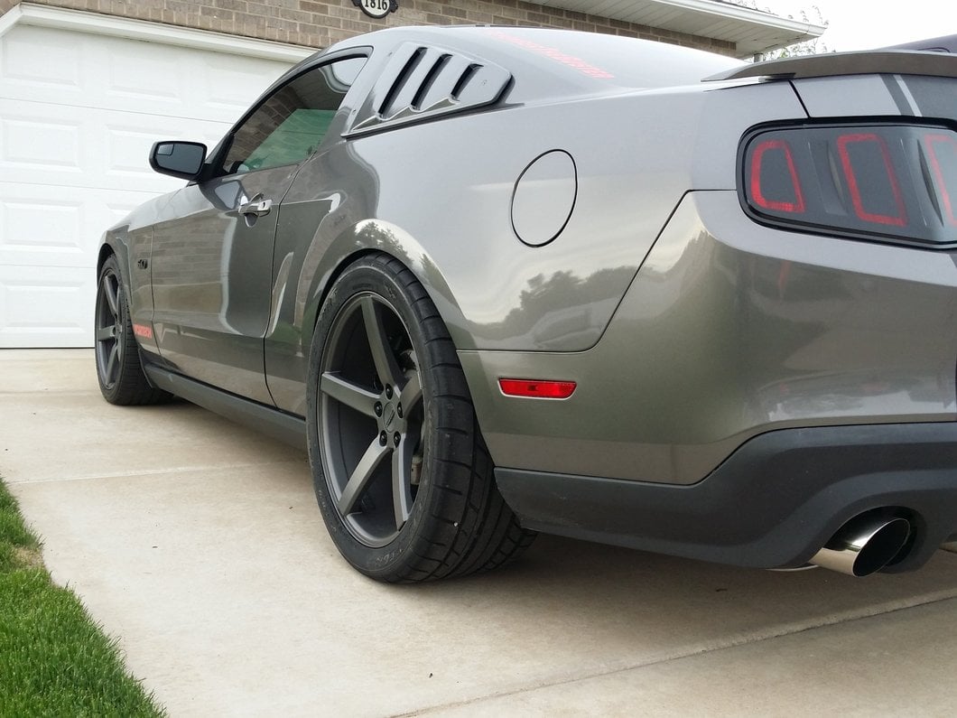 MMD 551C Charcoal Wheel; Rear Only; 20x10; 45mm Offset (10-14 Mustang)